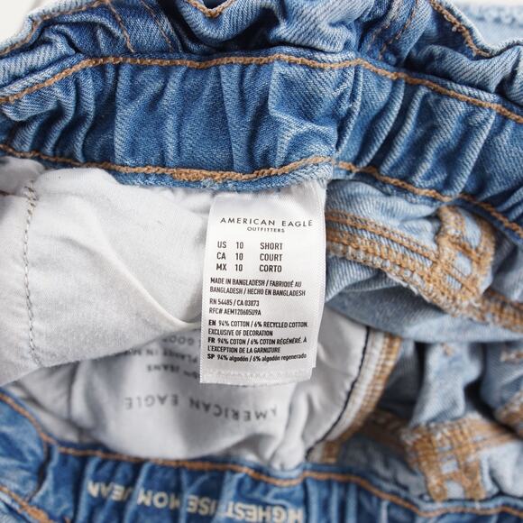 American Eagle Highest Rise Mom Paperbag Waist Light Wash Blue Jeans Sz 10 Short - Picture 12 of 14